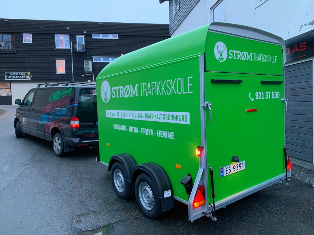 Strøm Trafikkskole tilhenger